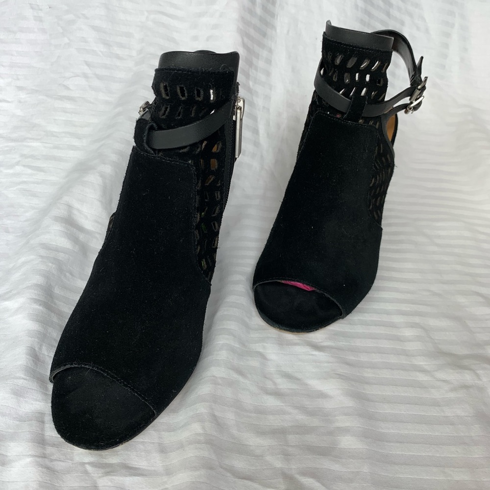 BCBG Generation Women’s Suede open toed Booties